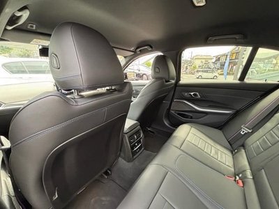 BMW 3 SERIES - 4