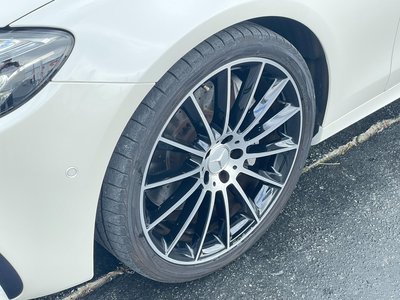 MERCEDES-BENZ E-CLASS AMG - 10