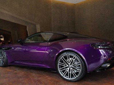 2024 Aston Martin DB12 照片 7