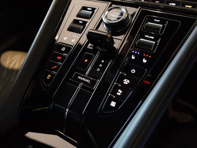 2024 Aston Martin DB12 照片 16