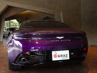 2024 Aston Martin DB12 照片 8