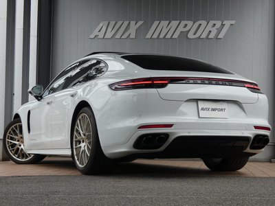 2020 Porsche PANAMERA 照片 3
