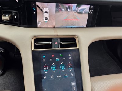 2022 Porsche TAYCAN thumbnail 18