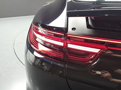 PORSCHE PANAMERA - 10