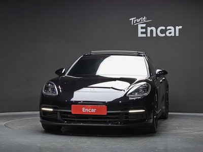PORSCHE PANAMERA - 2