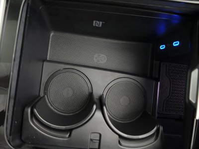2025 Mercedes-BENZ EQE 缩略图 16