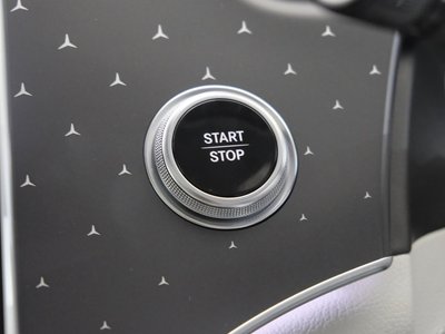 2025 Mercedes-BENZ EQE 缩略图 13
