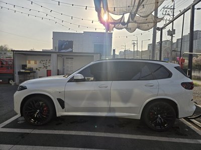 صورة 3 لـ 2026 BMW X5