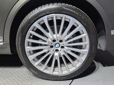 BMW X7 - 8
