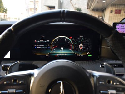 MERCEDES-BENZ GT AMG - 9