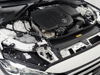 MERCEDES-BENZ E-CLASS - 7