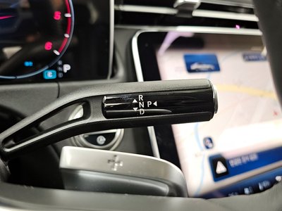 MERCEDES-BENZ E-CLASS - 9