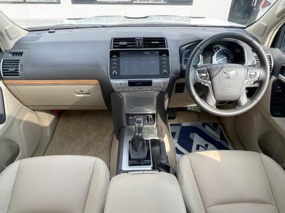 TOYOTA LAND CRUISER PRADO - 2
