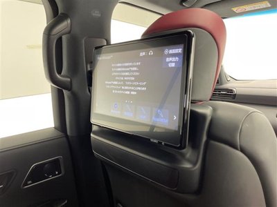 TOYOTA LAND CRUISER 300 - 3