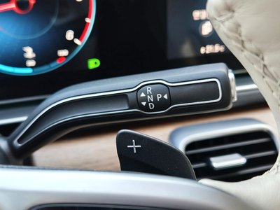 MERCEDES-BENZ GLS - 9