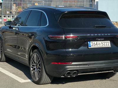 PORSCHE CAYENNE - 3