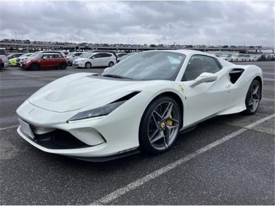FERRARI F8 - 1