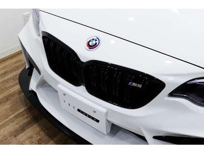 صورة 9 لـ 2017 BMW M2
