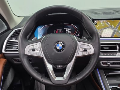 2021 BMW X7 — миниатюра 21