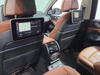 2021 BMW X7 — миниатюра 18