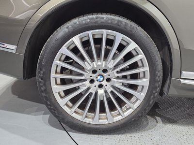 صورة 6 لـ 2021 BMW X7