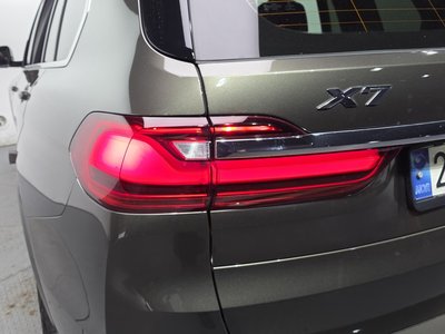 صورة 10 لـ 2021 BMW X7
