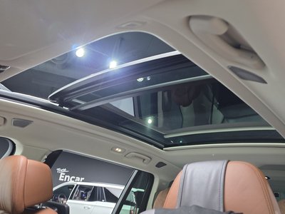 2021 BMW X7 — миниатюра 24