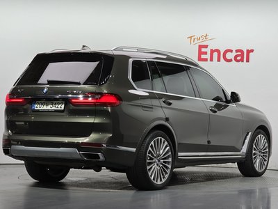 صورة 3 لـ 2021 BMW X7