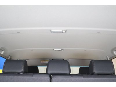 2024 Toyota LAND CRUISER 70 — миниатюра 18