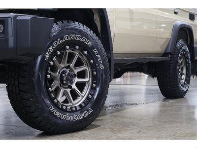 2024 Toyota LAND CRUISER 70 — миниатюра 36
