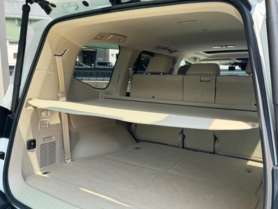 2026 Toyota LAND CRUISER 300 thumbnail 35