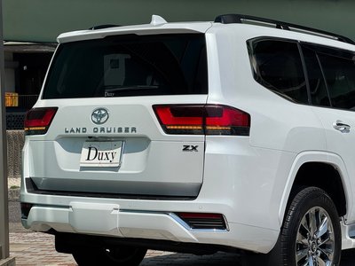 2026 Toyota LAND CRUISER 300 thumbnail 29