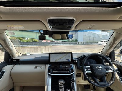 2026 Toyota LAND CRUISER 300 thumbnail 62