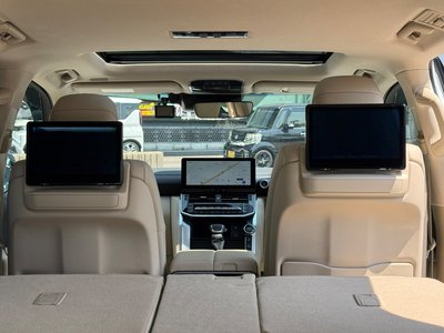 صورة 5 لـ 2026 Toyota LAND CRUISER 300