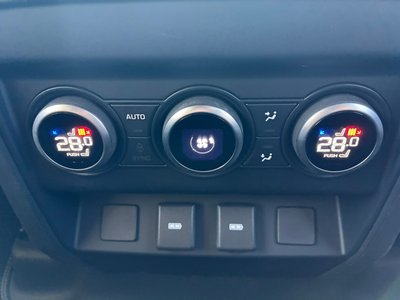 2023 LAND Rover DEFENDER — миниатюра 40