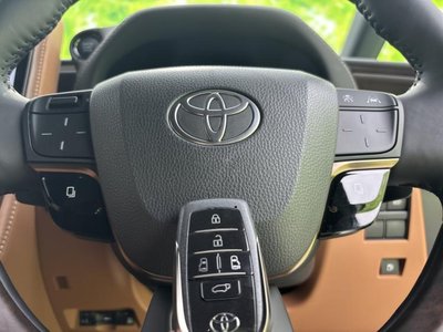 2025 Toyota VELLFIRE — миниатюра 16