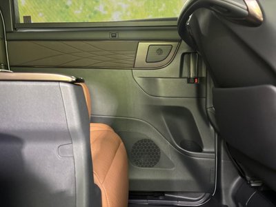 2025 Toyota VELLFIRE — миниатюра 24