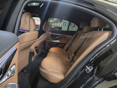 MERCEDES-BENZ E-CLASS - 6