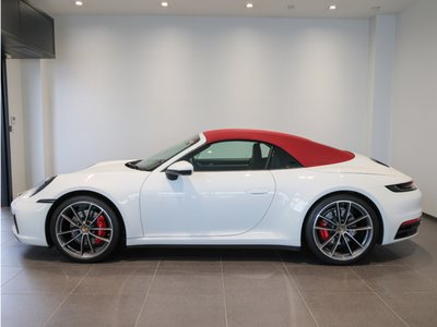 PORSCHE 911 CABRIOLET - 2