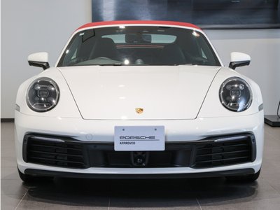 PORSCHE 911 CABRIOLET - 4