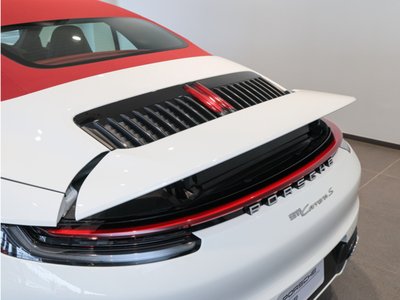 PORSCHE 911 CABRIOLET - 9