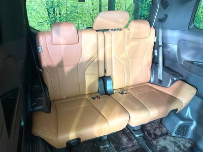 TOYOTA VELLFIRE - 10