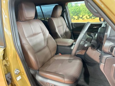 TOYOTA LAND CRUISER 250 - 9