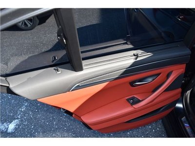 2013 BMW M5 — миниатюра 58