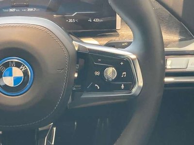 2025 BMW I7 缩略图 31