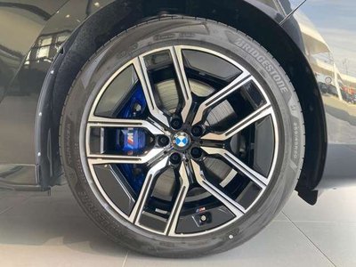 BMW I7 - 5