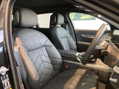 2025 BMW I7 缩略图 16