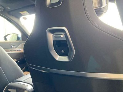 2025 BMW I7 缩略图 25