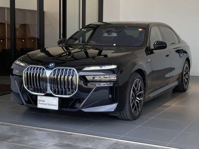BMW I7 - 9