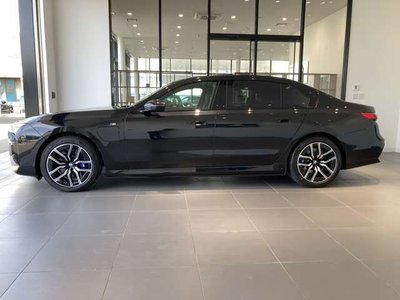 BMW I7 - 10